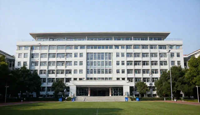 技术更新背景下设备选型的核心关注点